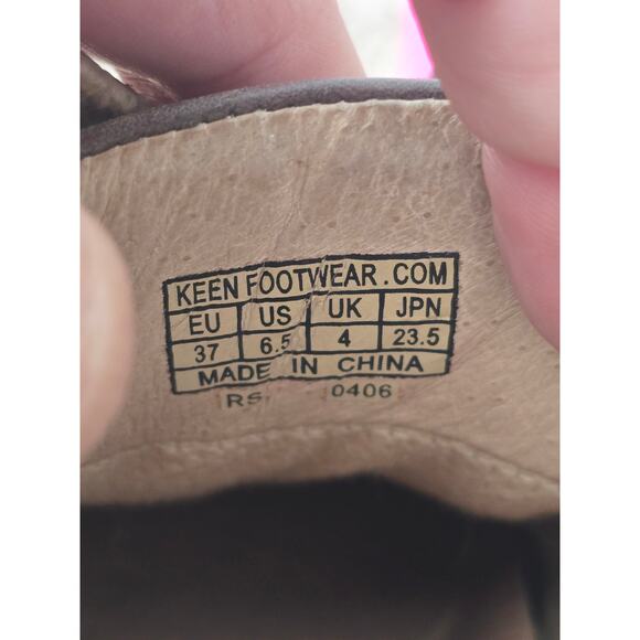 NOT FOR SALE KEEN Women’s 6.5 Brown Leather Trail Shoes Hiking Outdoor Comfort - Picture 8 of 8